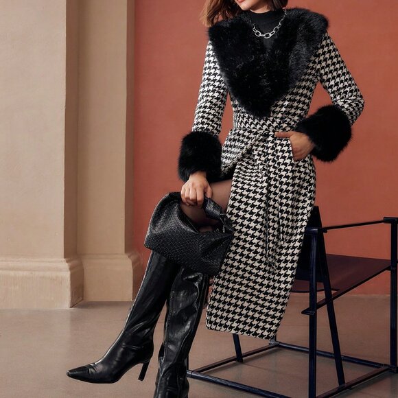 Black And White Elegant Women's Tweed Houndstooth Longline Overcoat - Picture 6 of 8